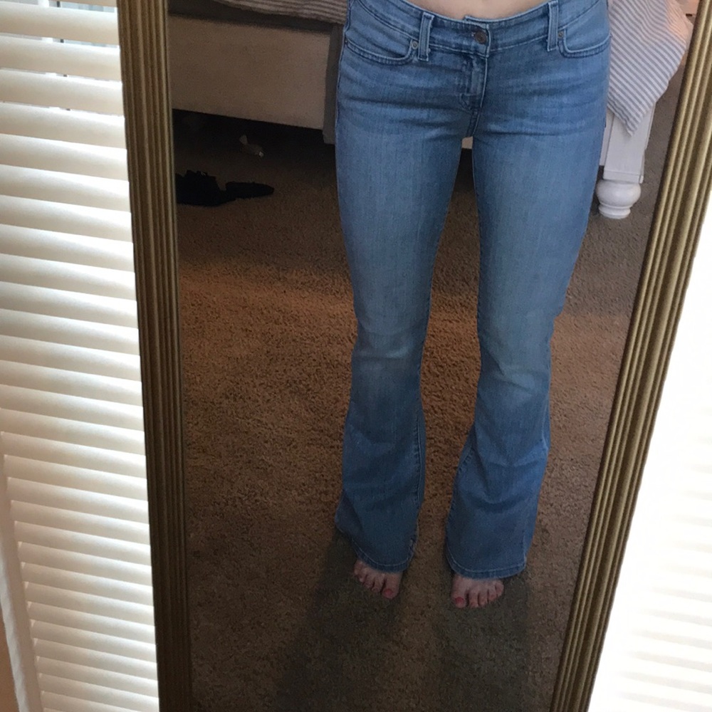 Vineyard Vines Flared Jeans